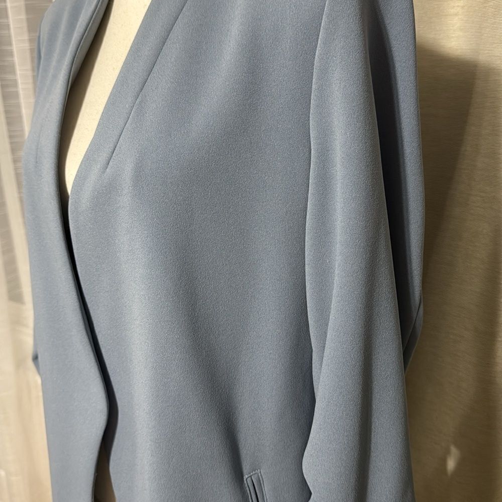 Tahari Jacket - Picture 2 of 7